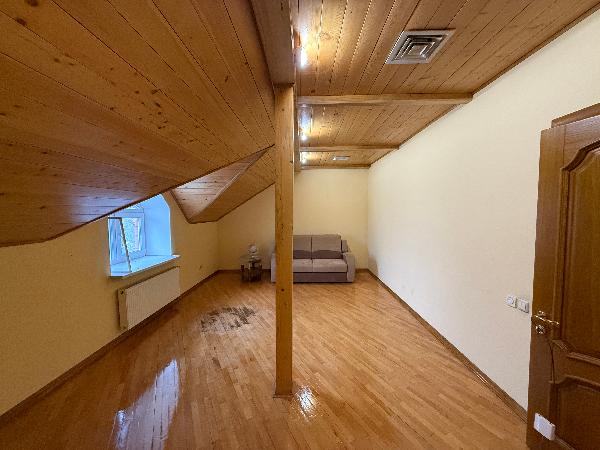  - фото нерухомості